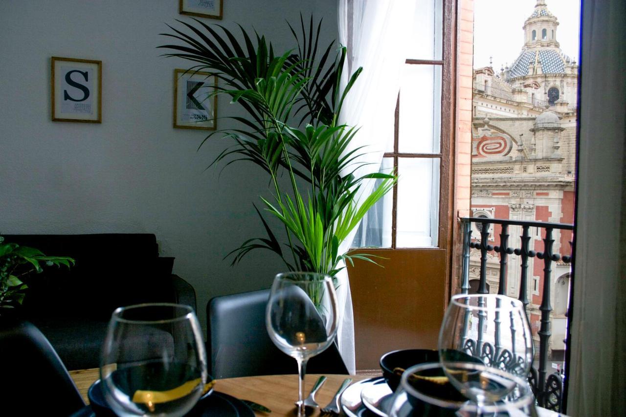 Behouse Plaza Del Salvador Apartment Sevilla Bagian luar foto