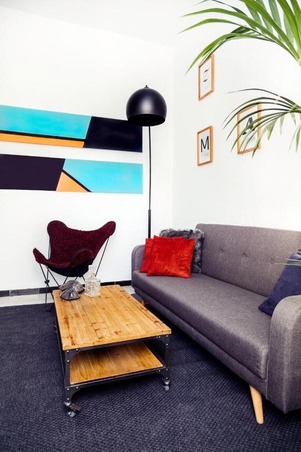 Behouse Plaza Del Salvador Apartment Sevilla Bagian luar foto